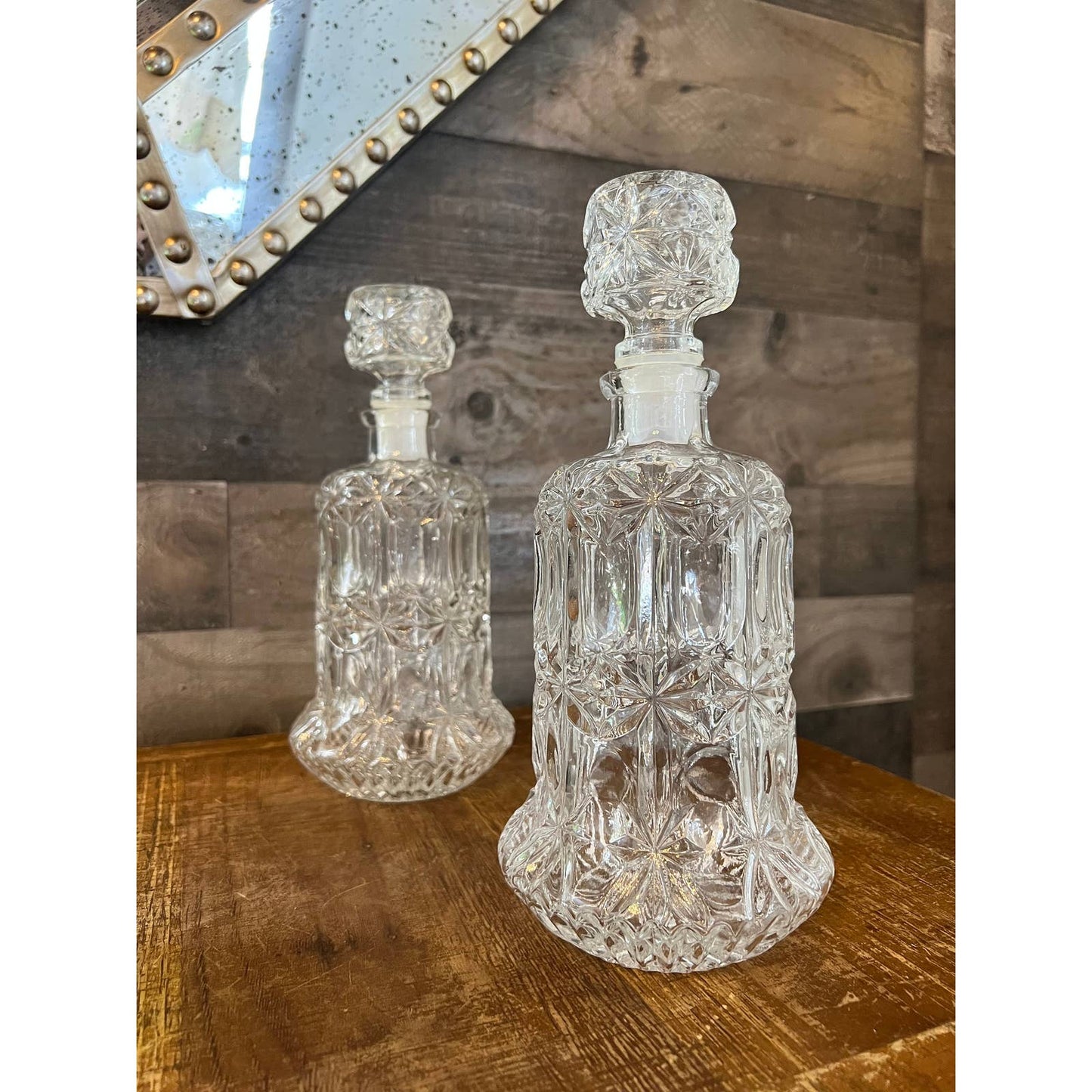 Crystal decanter pair