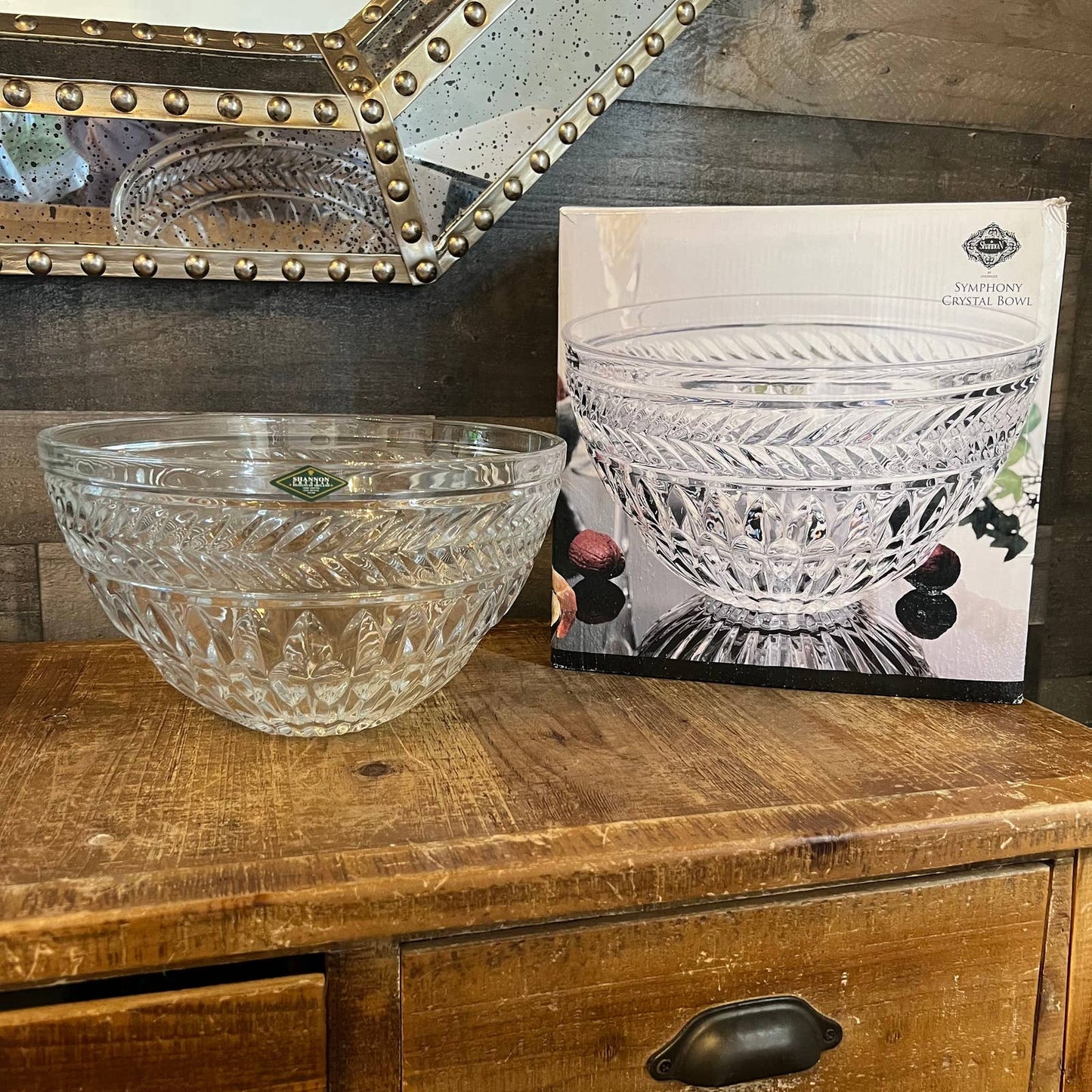 Shannon by Godinger crystal symphony bowl