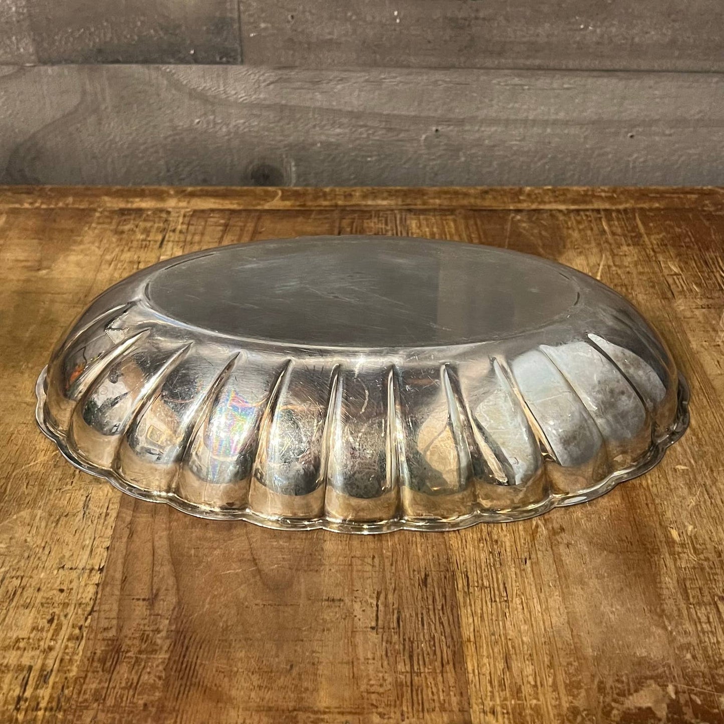 Vintage Oneida silverplated scalloped oval dish