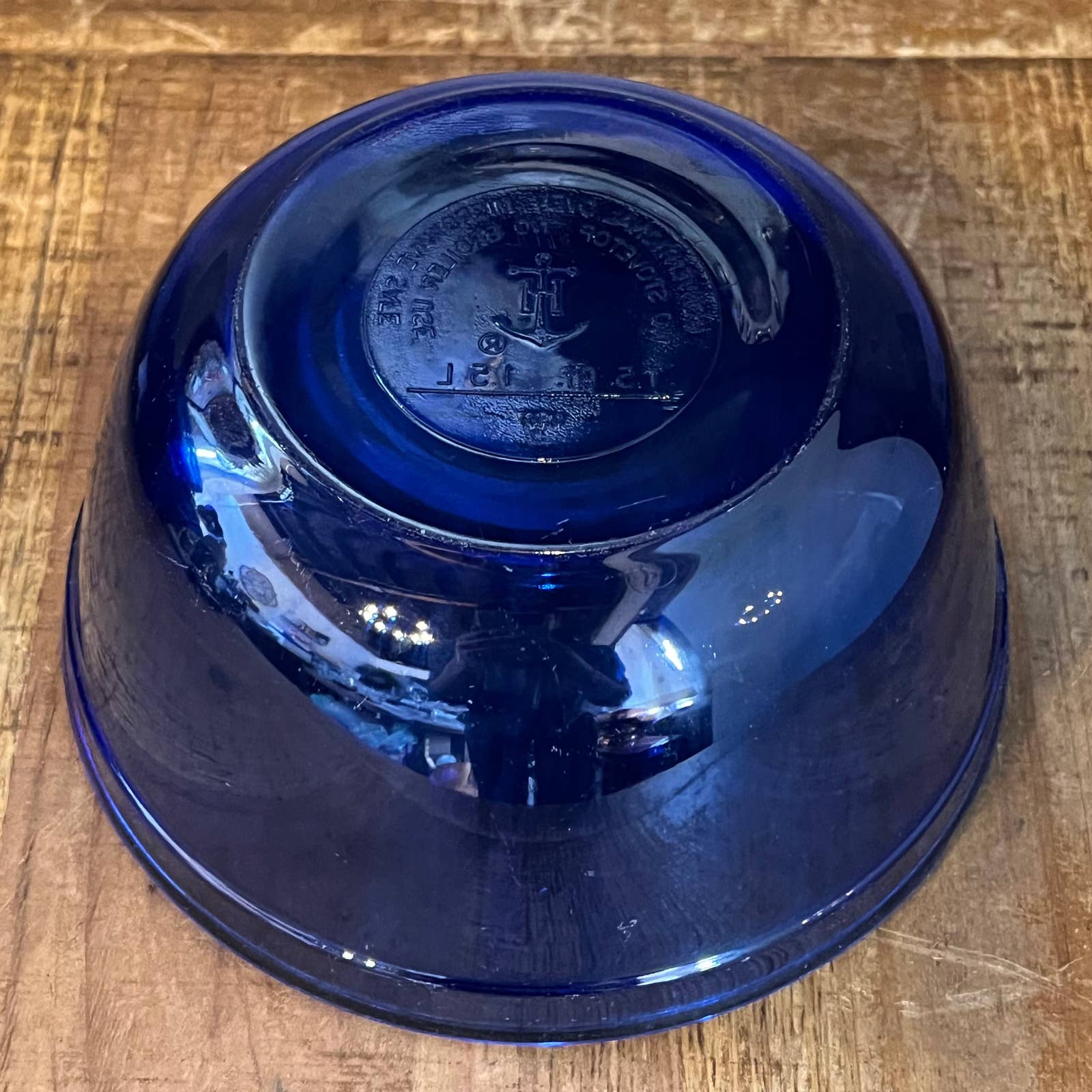 Anchor Hocking Glass Batter Bowl with Blue Lid, 2 Quart