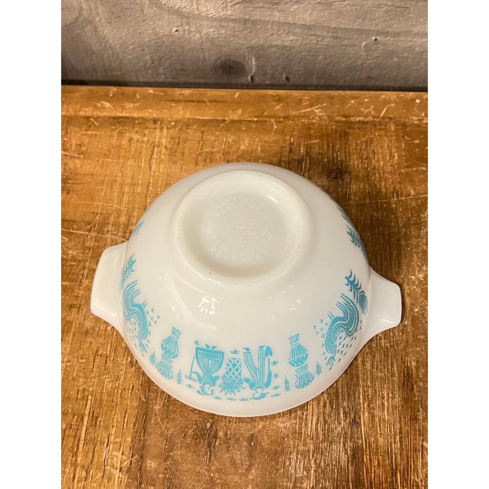 Pyrex white Butterprint 442 buy