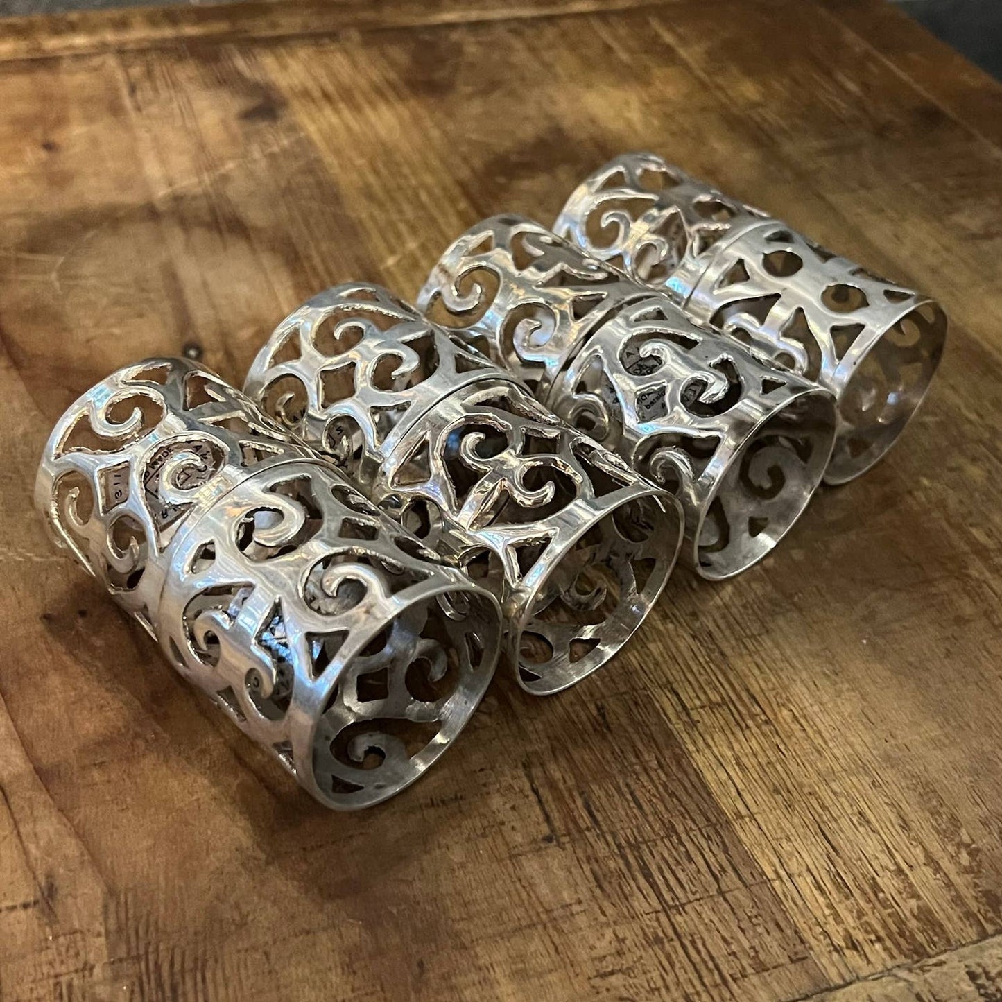 Vintage International Silver Company silverplated napkin rings - set of 8