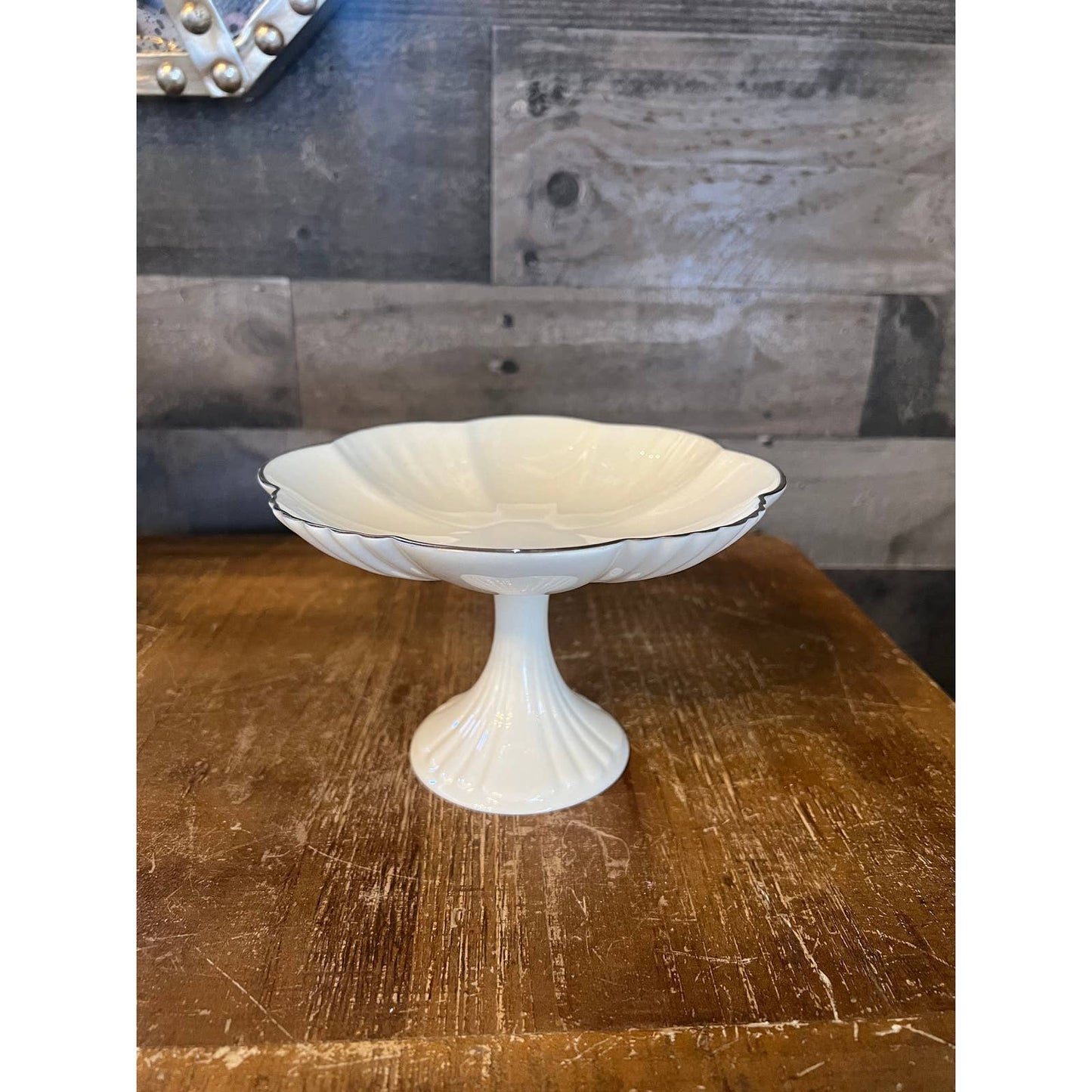 Vintage LENOX ivory pedestal bowl