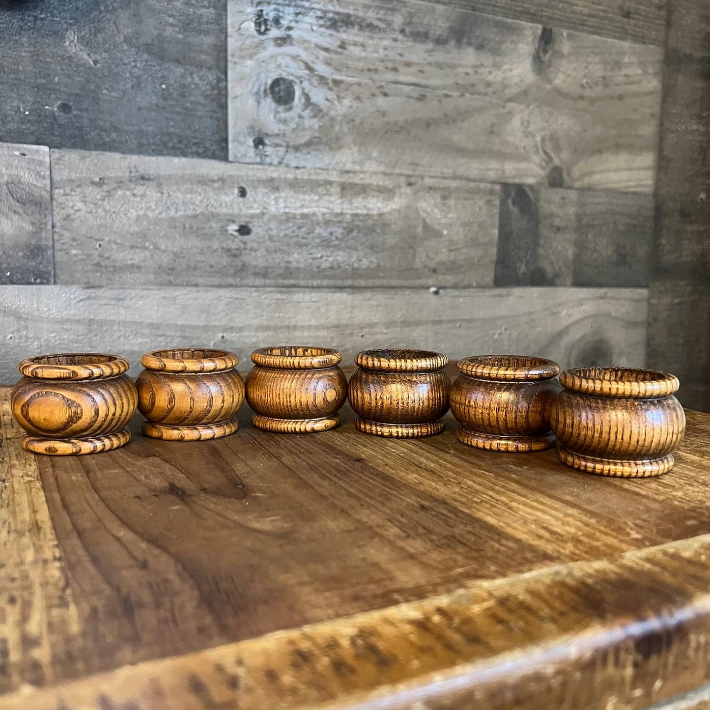 Vintage wooden napkin rings - set of 6